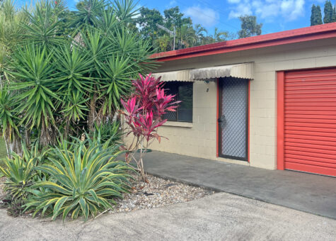 2/13 Keith Street