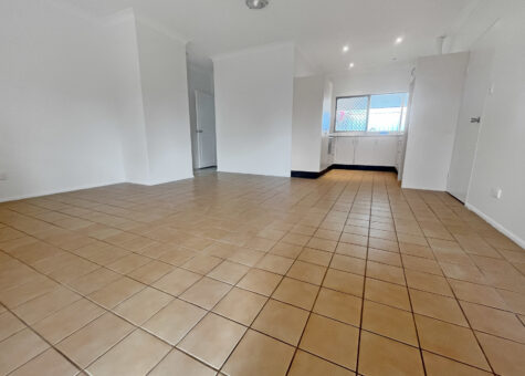 2/13 Keith Street
