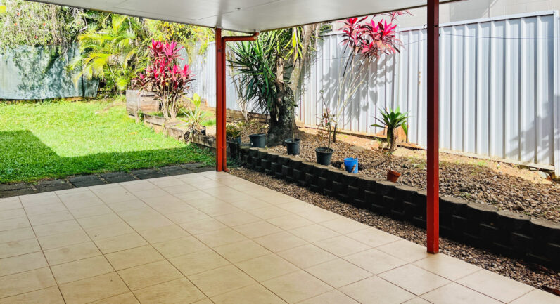 2/13 Keith Street, Whitfield QLD 4870