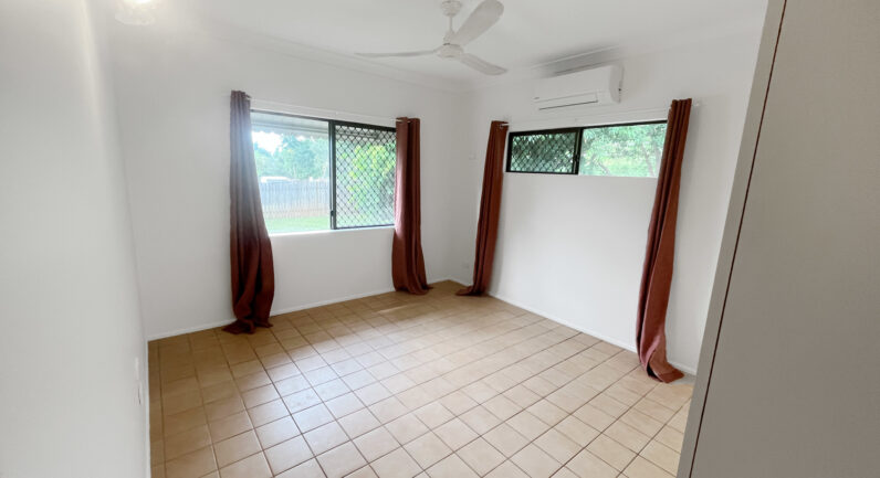 2/13 Keith Street, Whitfield QLD 4870