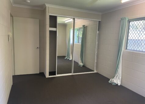 11 Caddy Street